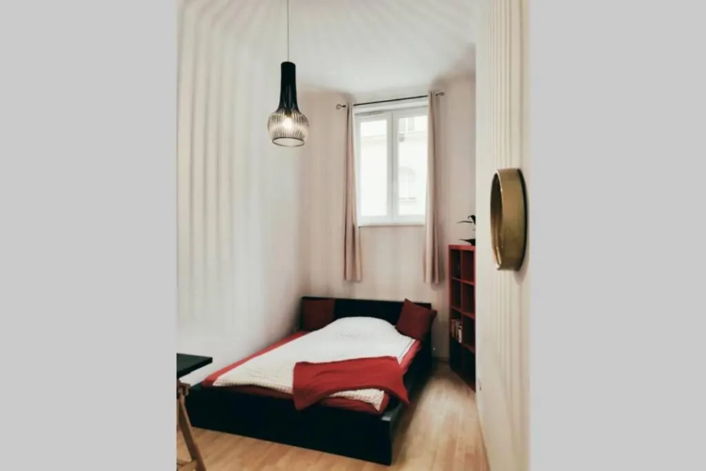 Apartament Amadeus - Tram Station To The Opera 2 Mins Away Wiedeń